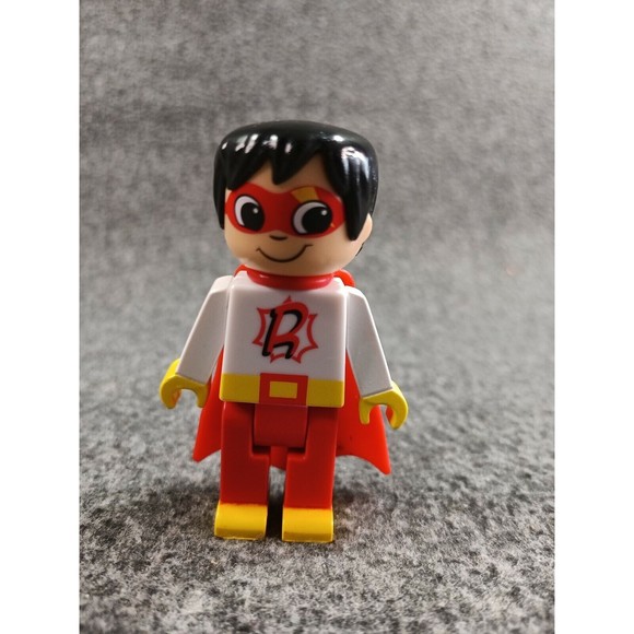 Ryan's World Figures Flying Saucer Ryan and Friends Lot Of 11 Assorted Figurines - Picture 9 of 12